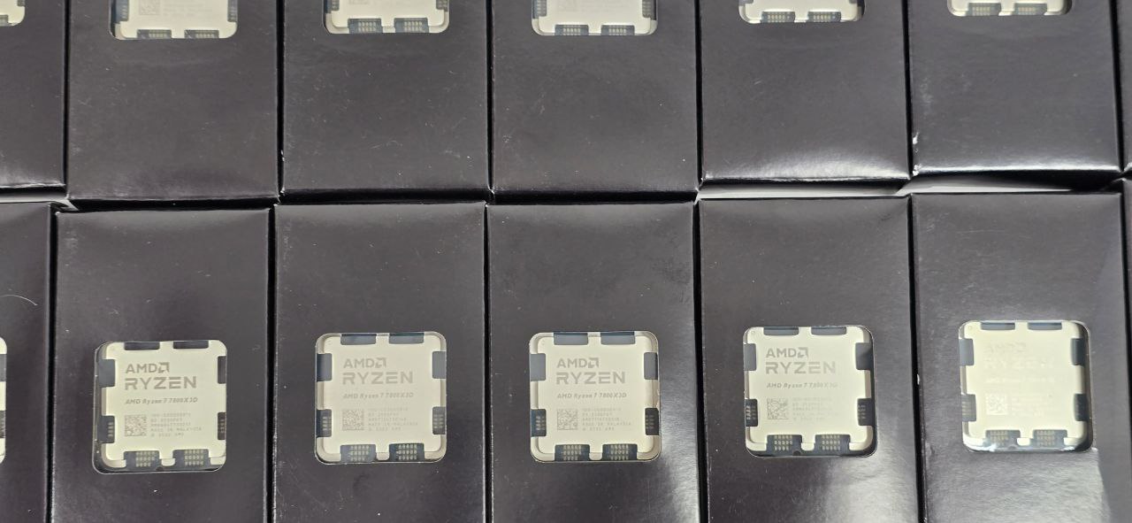 Ryzen 7 7800X3D OEM 3