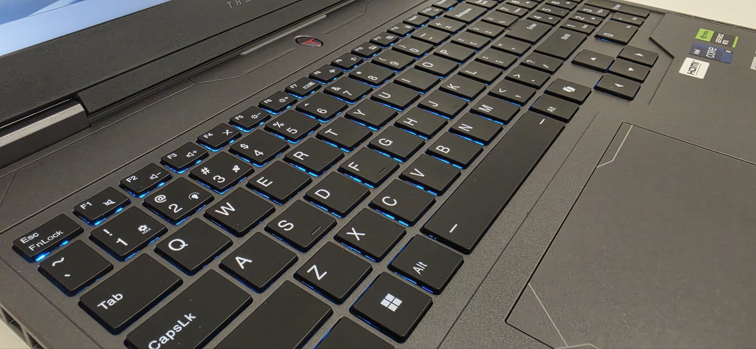 Игровой ноутбук Thunderobot R16 16" Intel Core i9-13900HX RTX 5070 Ti 16 GB DDR5 1 TB SSD 7