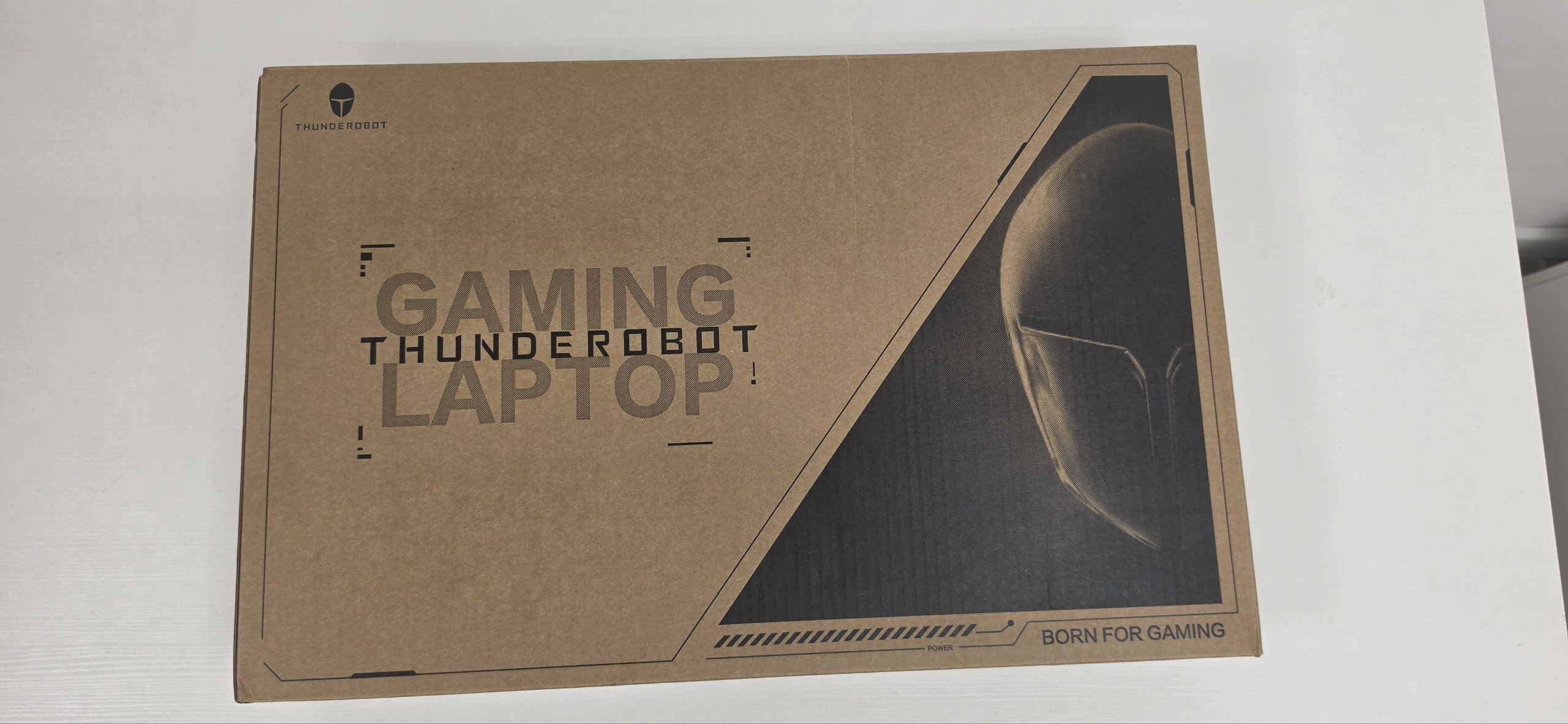 Игровой ноутбук Thunderobot R16 16" Intel Core i9-13900HX / RTX 5080 / 16 GB DDR5 / 1 TB SSD 2